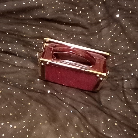 Purse - Picture 3 of 4